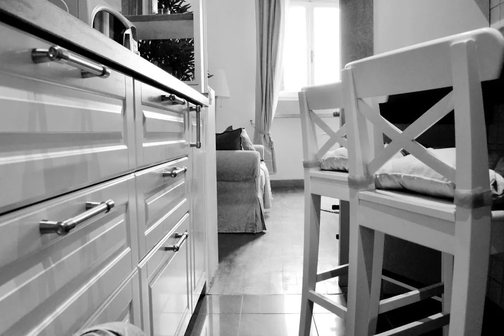 Le Quattro Mura Exclusive Florence Apartment