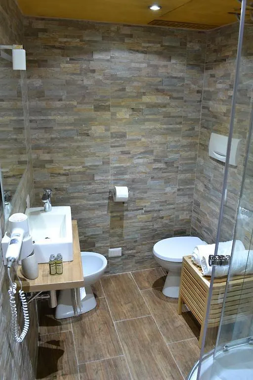 Le Quattro Mura Exclusive Florence Apartment